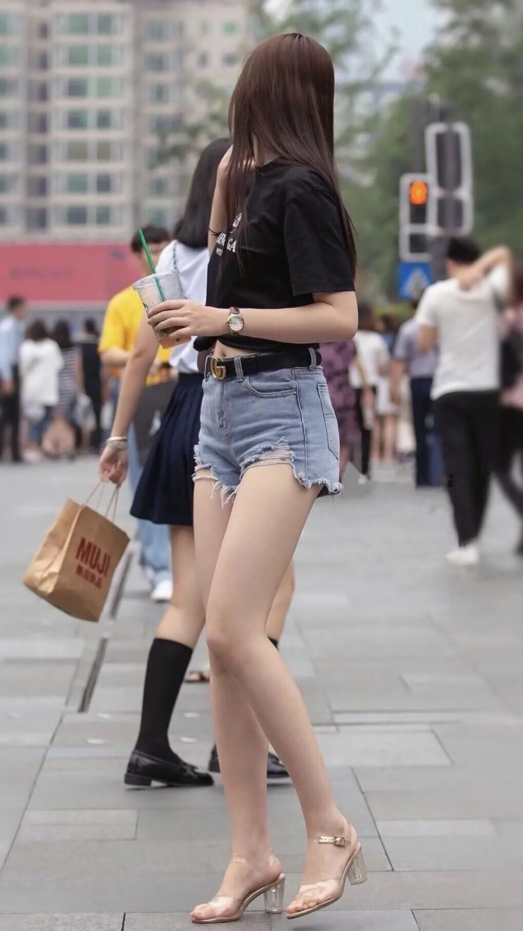王者坠落的弧光，当迭戈·费利克斯在F组的血色黎明中，为智利写下南美足球新预言