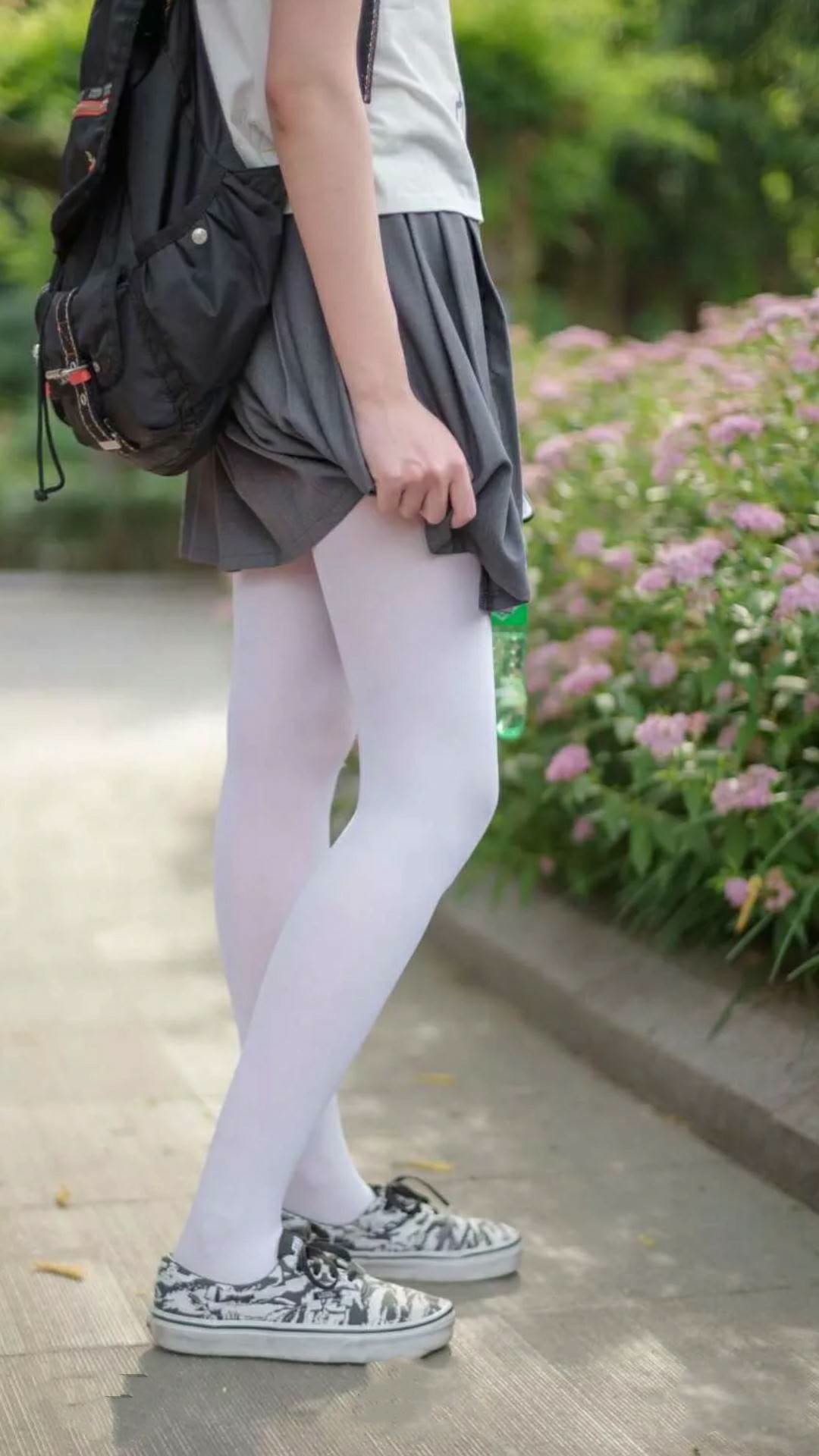开云体育app-慕尼黑的变奏者，迪亚斯如何将一场德澳对决，改写为足球美学的唯一性注脚